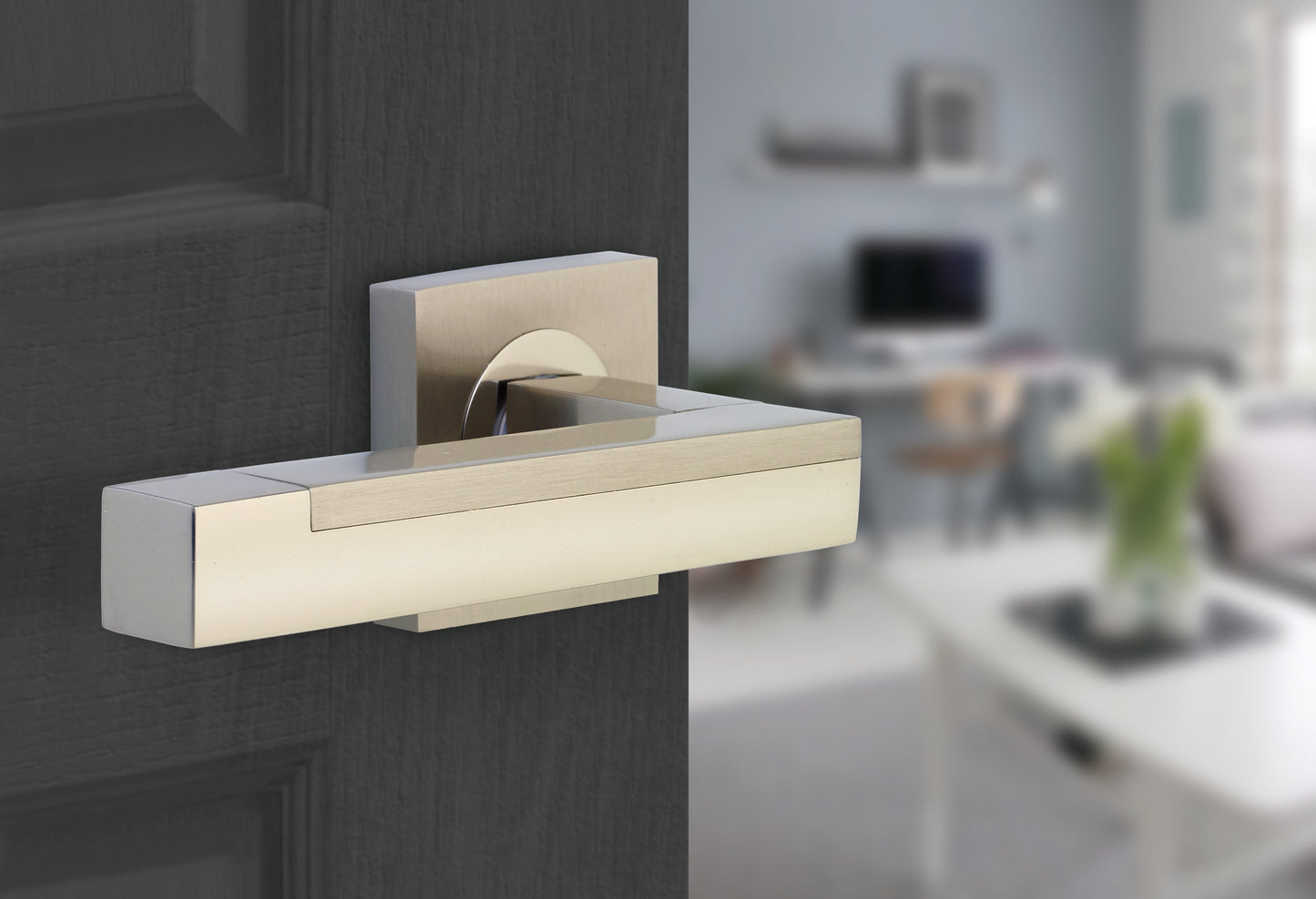 124mm No.5605 Horizon Modica Designer Lever Handles on 51mm Square Rose