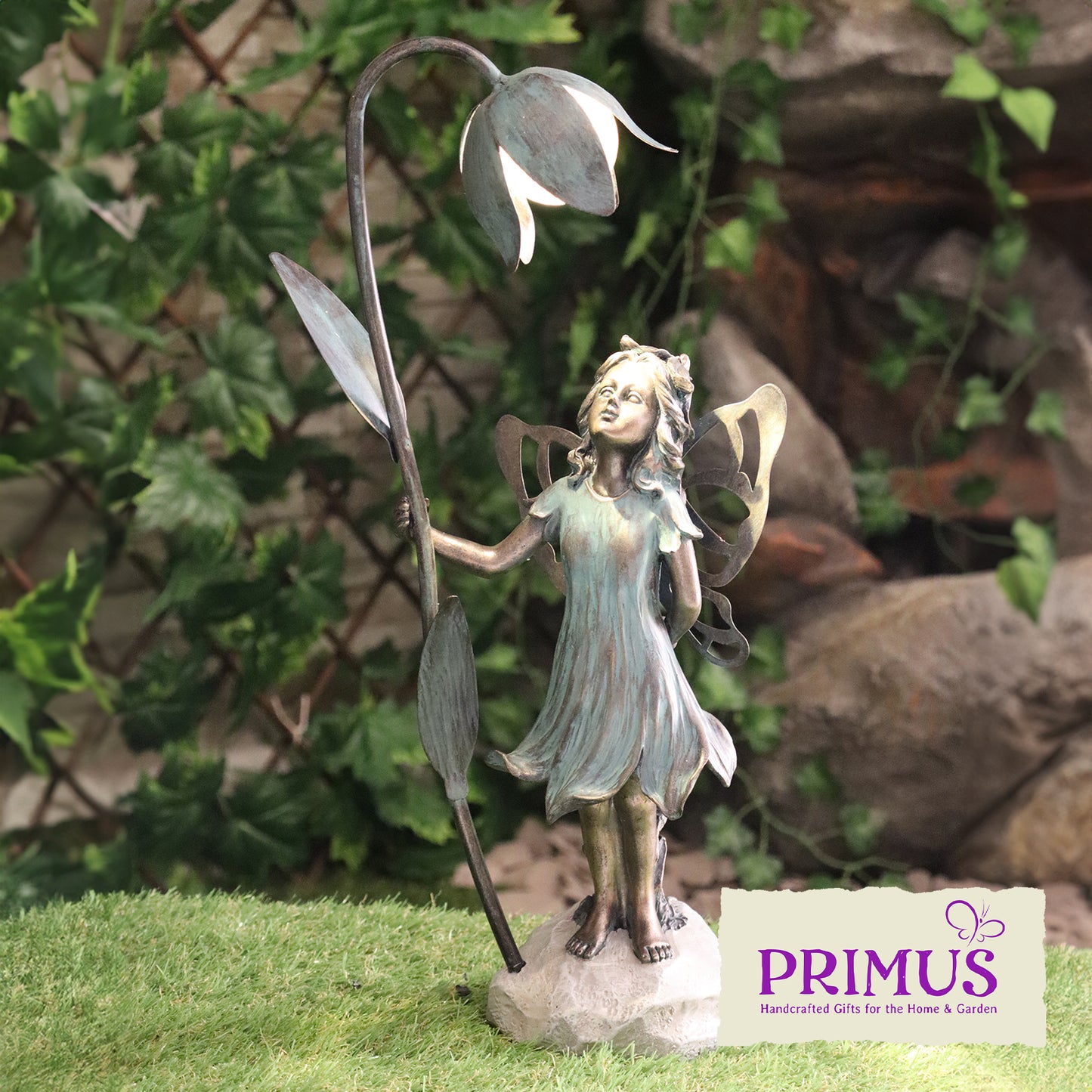 No.PR1004 Resin Fairy with Solar Flower Light