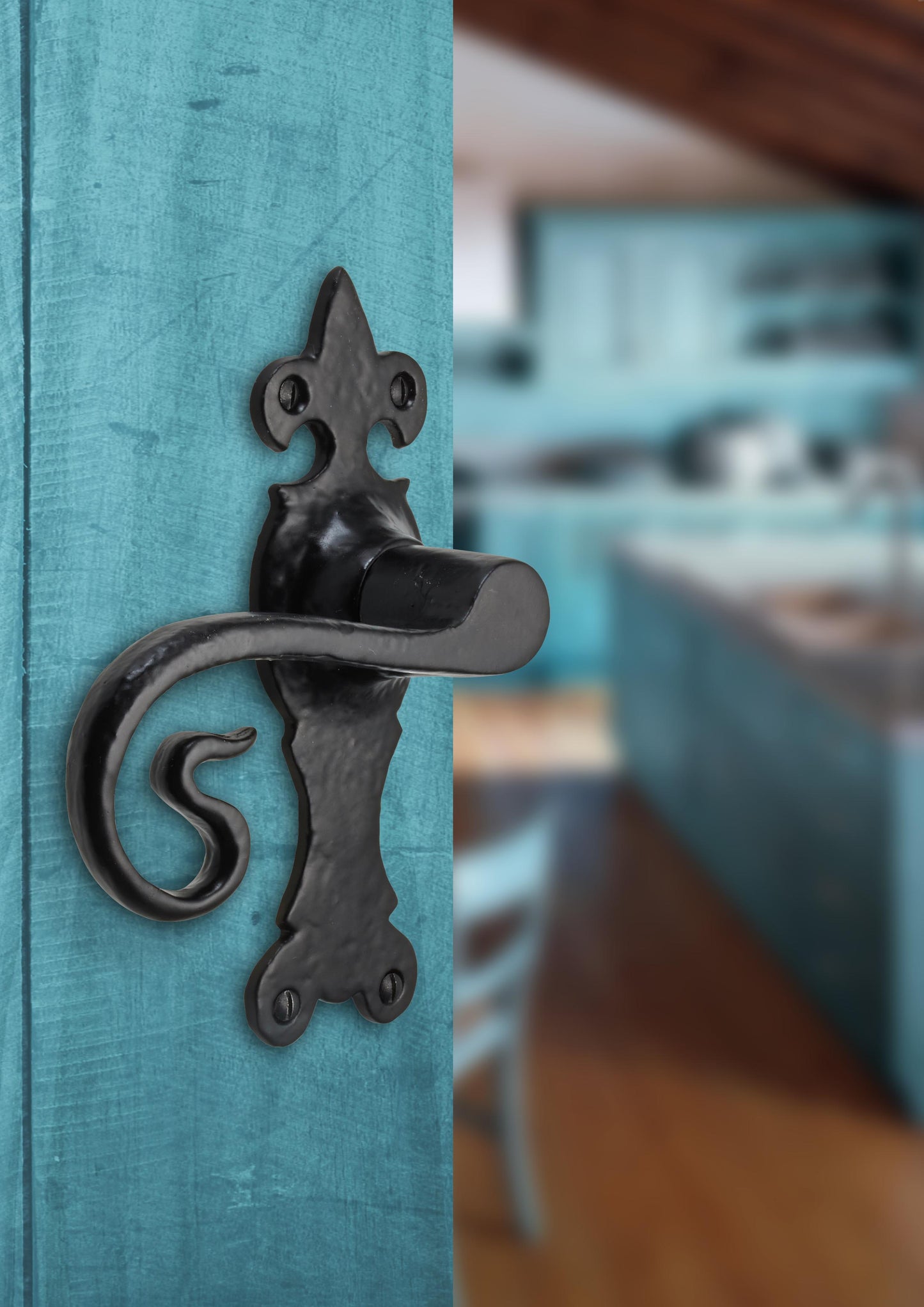 165mm x 52mm No.4015 Old Hill Ironworks Wychwood Suite Lever Latch Handles