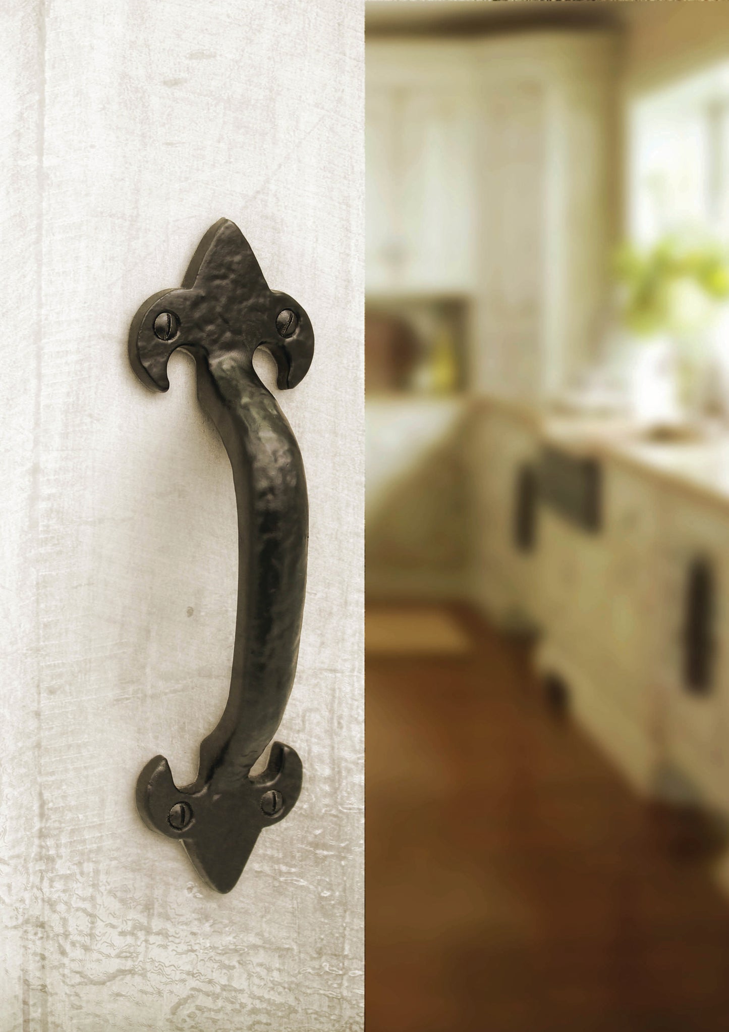 No.4251 Old Hill Ironworks Fleur de Lys Pull Handles