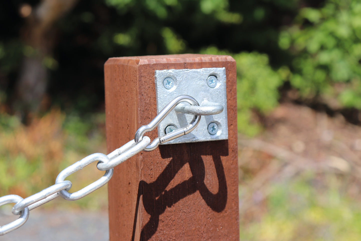 50mm x 50mm No.512 Chain Staple on Plate
