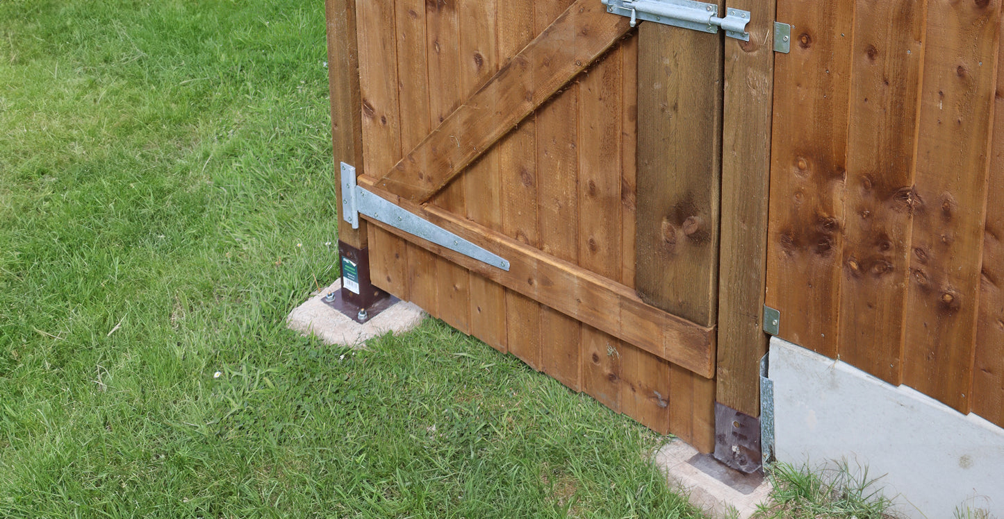 No.4705 PerryPost Bolt Grip Fence Post Support to Bolt Down – Perry Group